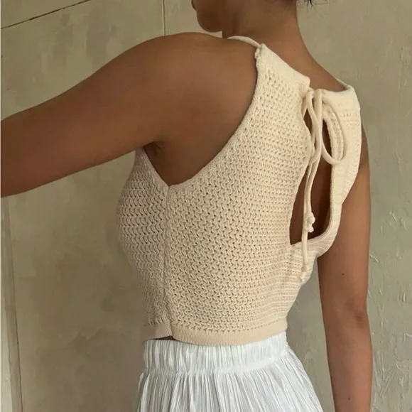 Crochet Knit halter tie back Top - Picture 2 of 7